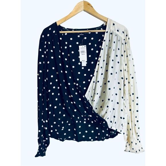 NWT Sanctuary Clothing Womens Dot Wrap Blouse, Black sz Medium - Picture 4 of 8